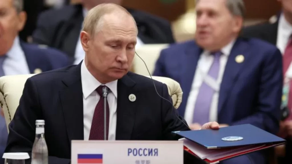 Putin afirma que quiere terminar "cuanto antes" la guerra en Ucrania